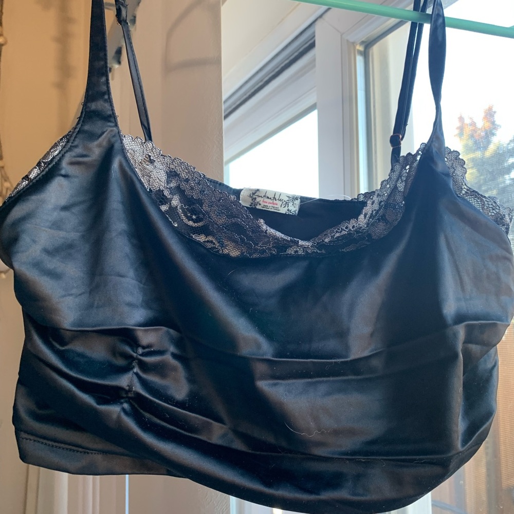 Free People Bra top black w lace NWOT sizeS/M